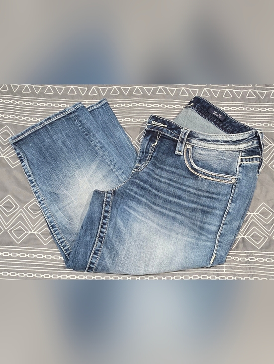 Vigoss Pants - Vigoss Midrise New York Denim Capris Size 14